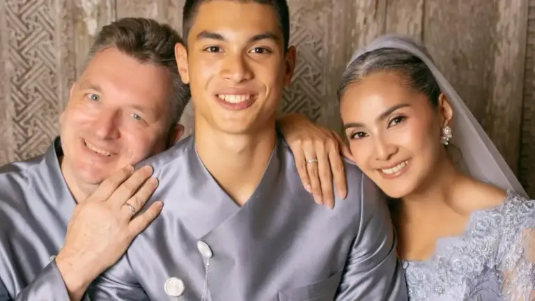 Recreate Pernikahan 25 Tahun Maudy Koesnaedi dan Suami Viral, Rahasia Ketahanan Rumah Tangga Ternyata Ini