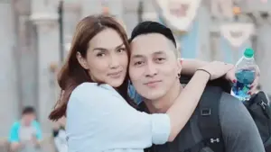Sara Wijayanto Tampil Mesra Bareng Demian Aditya Saat Live Tiktok, Netizen Berharap Rujuk