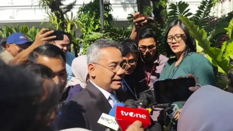 Profil Suahasil Nazara Sosok Ekonom UI yang Jabat Menteri Keuangan Baru