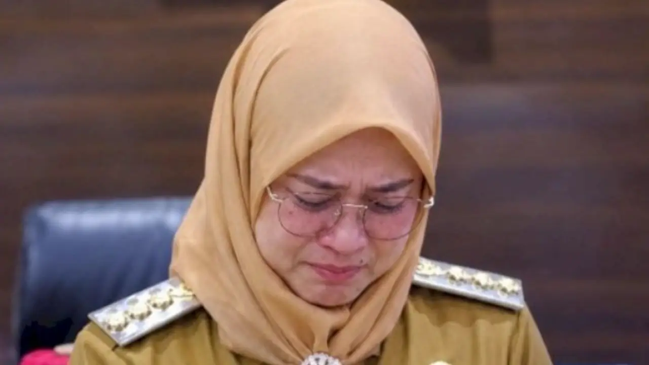 Bupati Gowa Sitti Husniah Talenrang