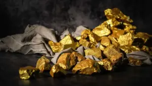 Harga Emas Dunia Ditutup Anjlok 4% Pekan Ini