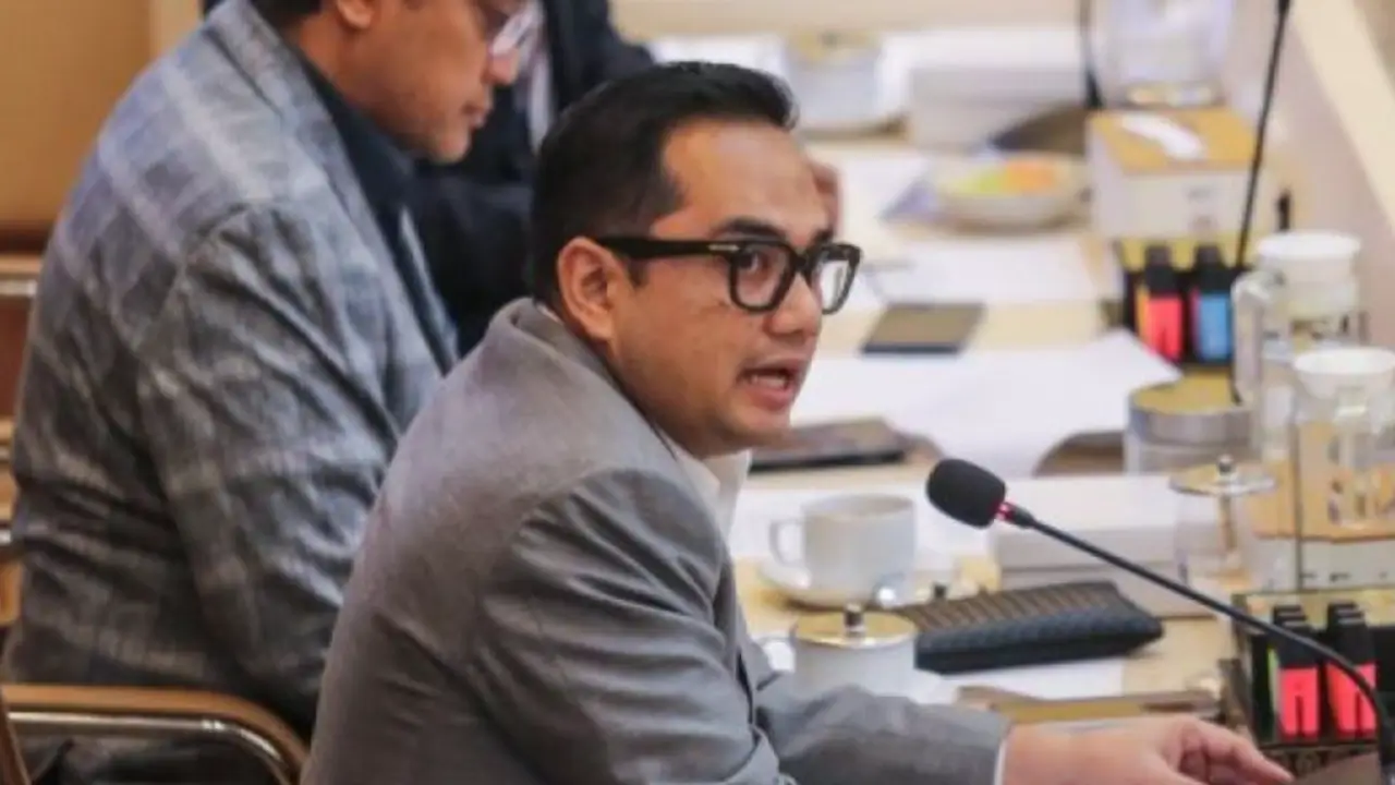Ketua Komisi II DPR Rifqinizamy Karsayuda