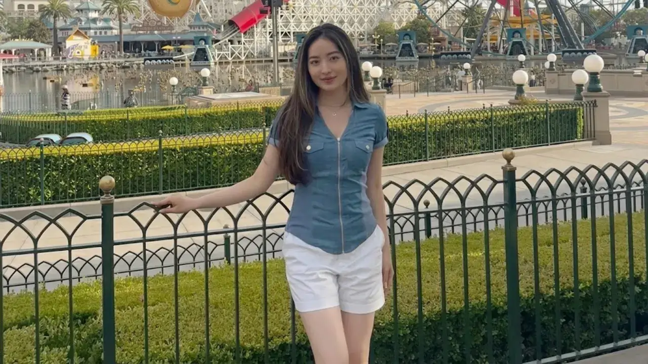 Natasha Wilona Wujudkan Impian Masa Kecil Berkunjung Ke Disneyland