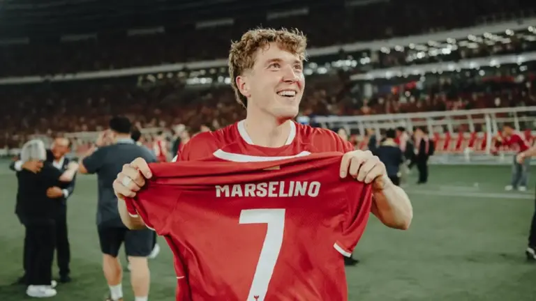 Alasan Ole Romeny Bawa Jersey Marselino di Lapangan Usai Juara ASEAN Cup 2026