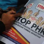 Bolehkan Perusahaan PHK Karyawan Sepihak Menurut Aturan PP 35/2021