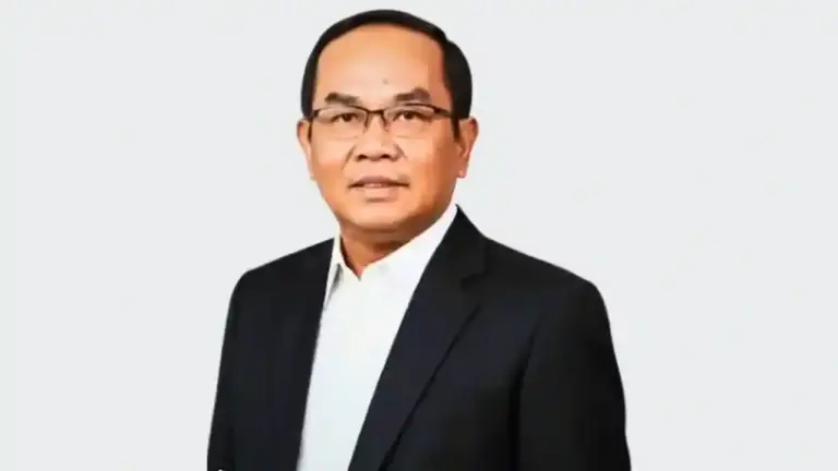 Pendiri SMRC Saiful Mujani Sebut Legitimasi Pemerintahan Prabowo Melemah Hingga Minus