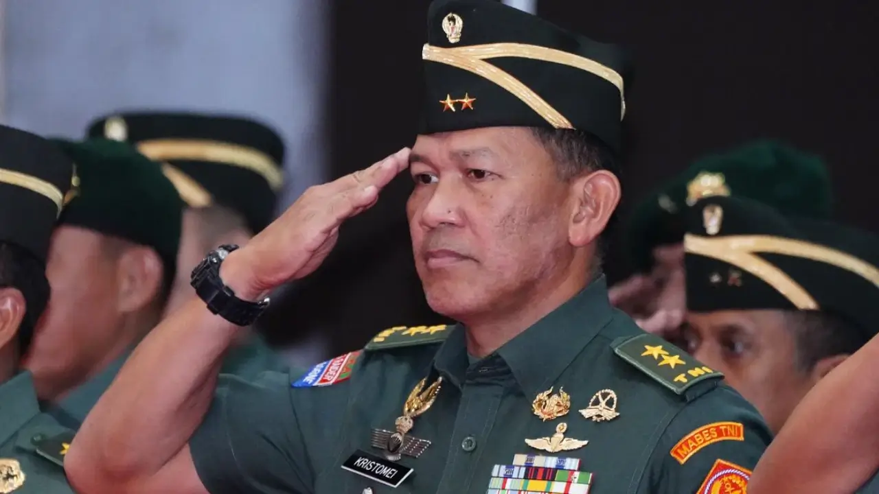Profil Mayjen TNI Kristomei Sianturi