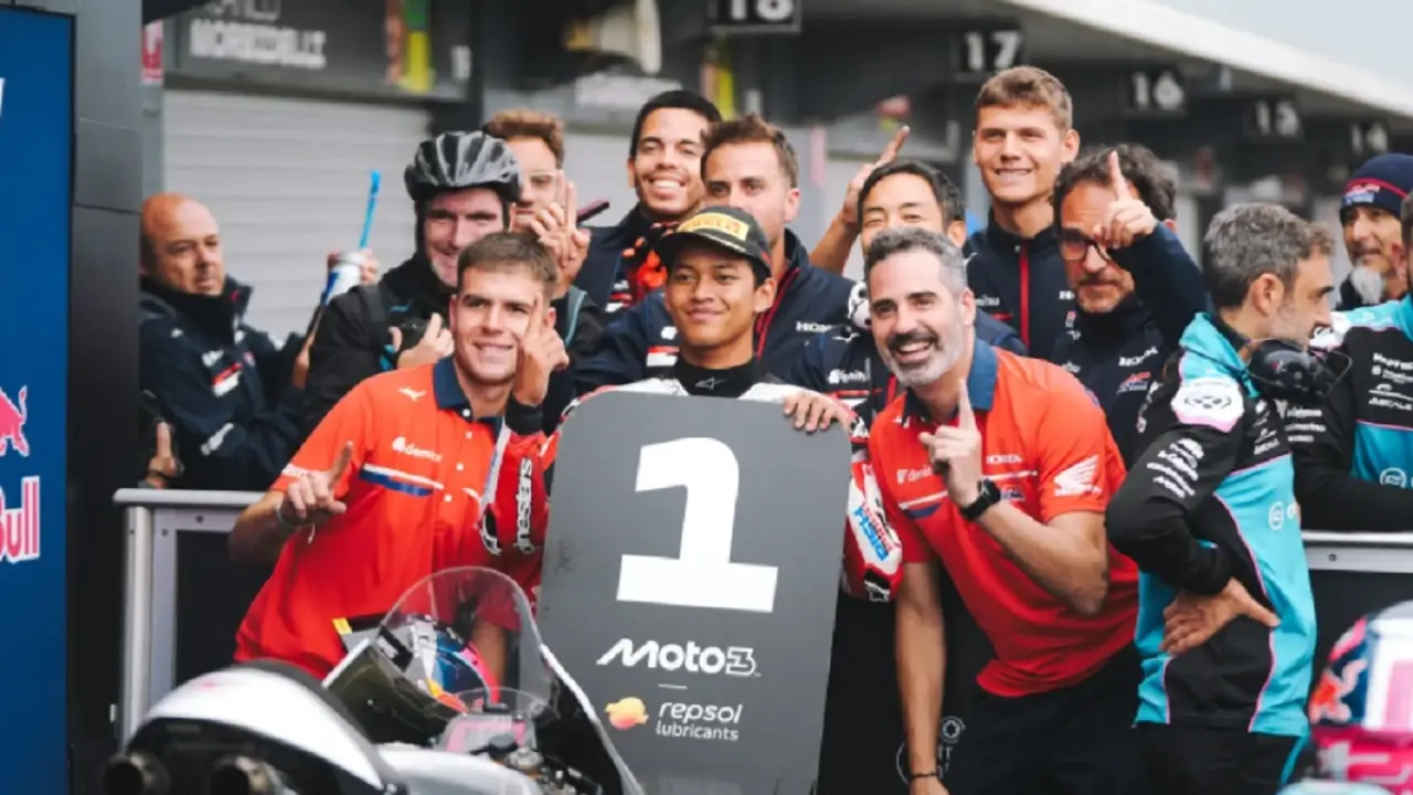 Veda Ega Pratama Usai Menyabet Pole Position Moto3